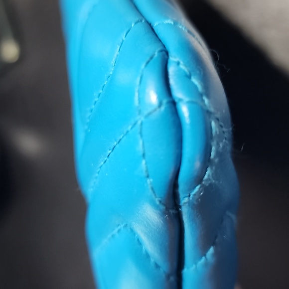 Miu Miu Pochette. Super puffy. - Picture 16 of 16